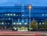 Kiadó iroda Blue Cube