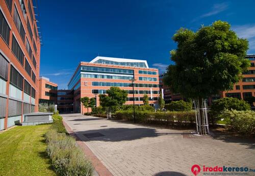 Kiadó iroda Infopark E
