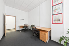 Kiadó iroda RM2 Offices  - Radnóti Miklós utca