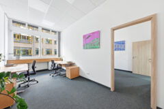 Kiadó iroda RM2 Offices  - Radnóti Miklós utca